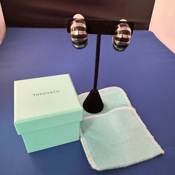 Vintage Tiffany & Co 925 Silver Black Blue Enamel Shrimp Omega Earrings - Picture 2 of 14